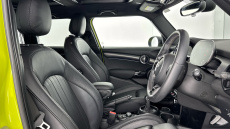 MINI Hatchback 1.5 Cooper Exclusive 5dr Auto Petrol Hatchback